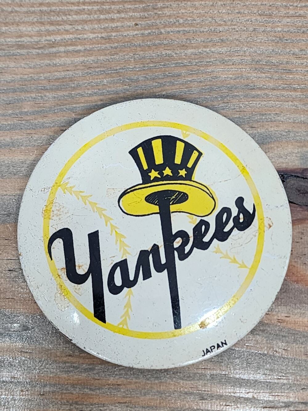 Vintage New York Yankees Pin 2-3/4”